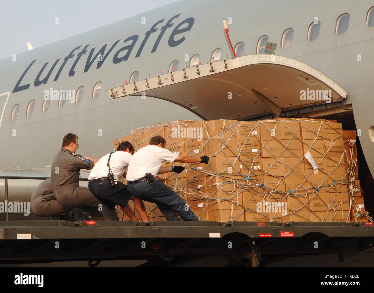 Eat310 German Air Force A-310 crew offloads 30 tons of Meals Ready-to-Eat at ...