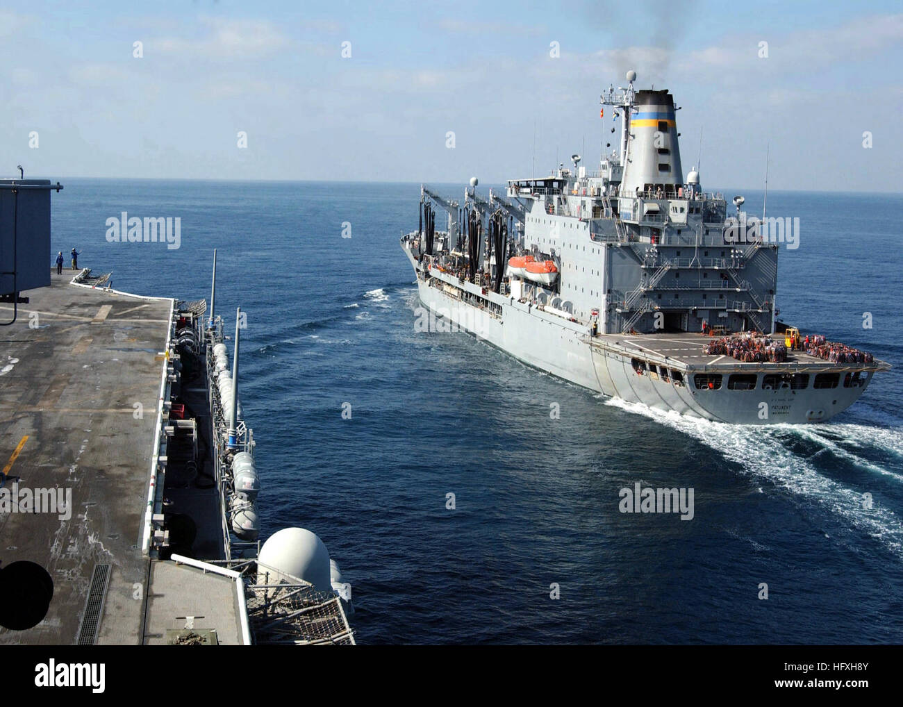 Amphibious Assault Ship Uss Tarawa Lha 1 High Resolution Stock