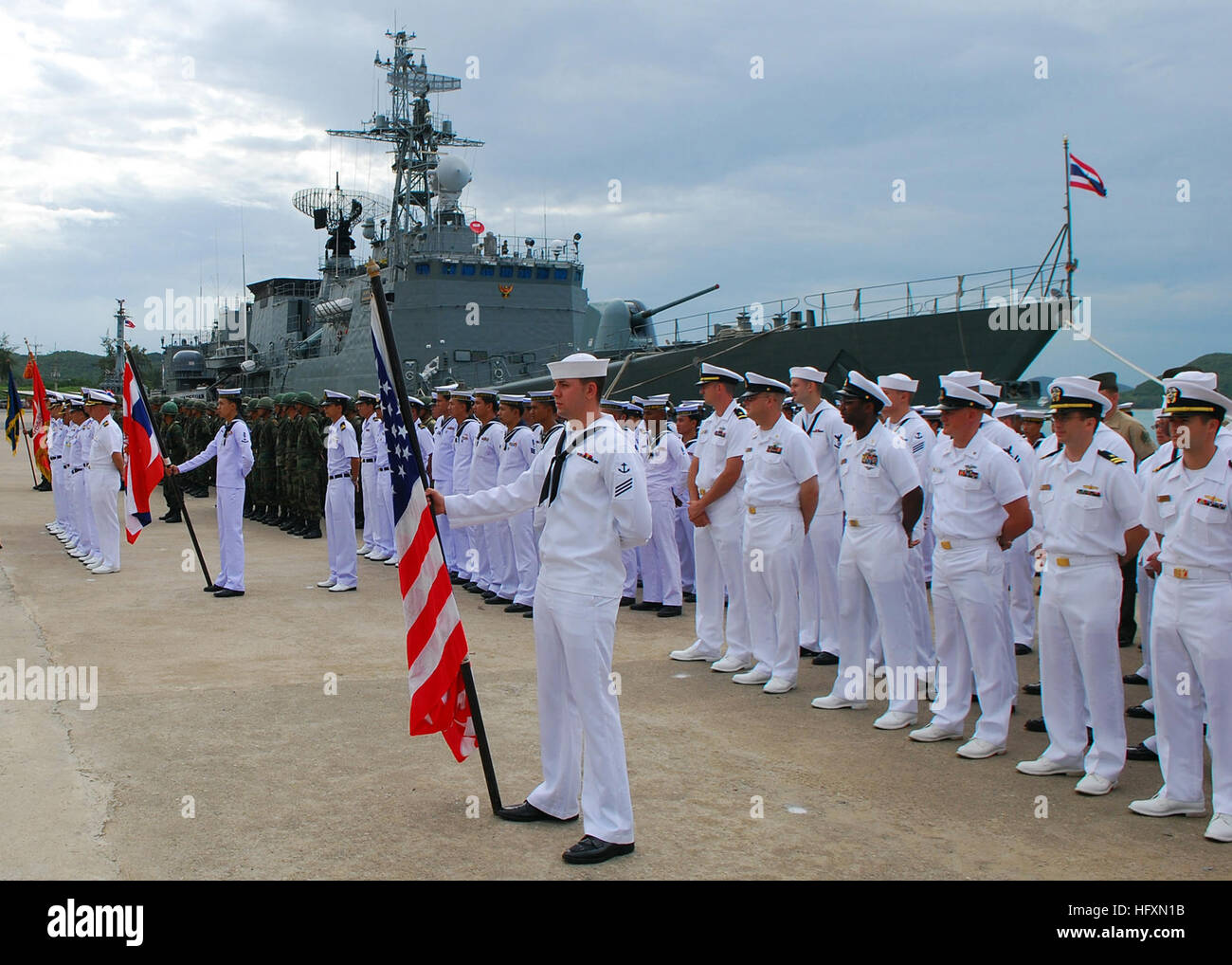 Htms naresuan ffg 421 hi-res stock photography and images - Alamy