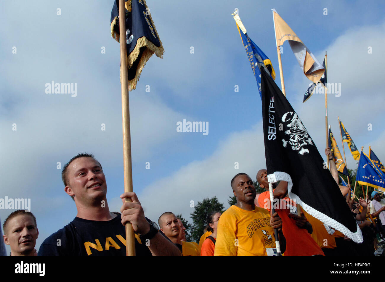 090822-N-9818V-438 NORFOLK (Aug. 22, 2009) Chief petty officer selects ...