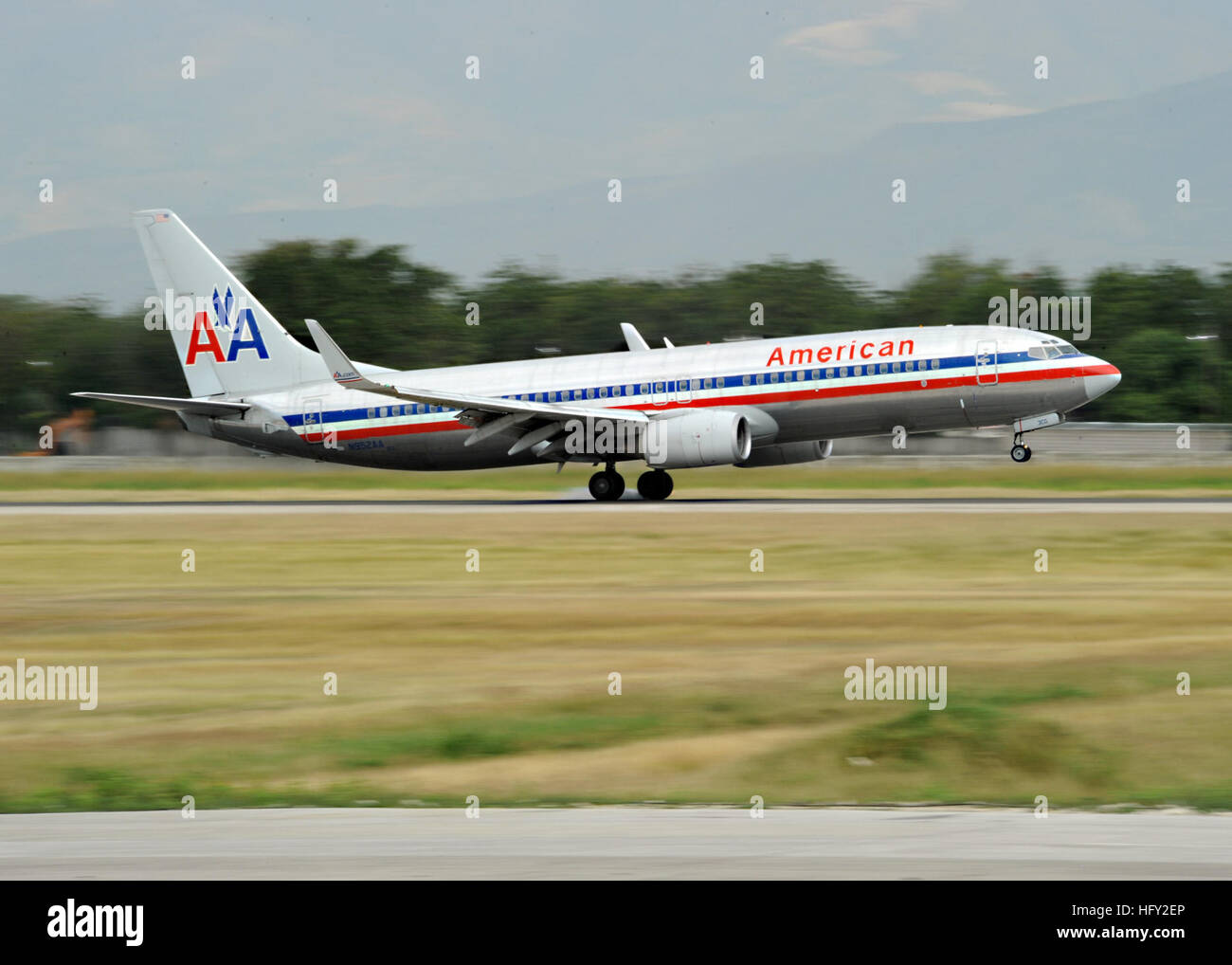 An American Airlines aircraft arrives at Toussaint Louverture International  Airport in Port-au-Prince, Haiti, Feb. 19, 2010. The flight, from Miami,  was the first commercial airline flight since a 7.0 magnitude earthquake  caused