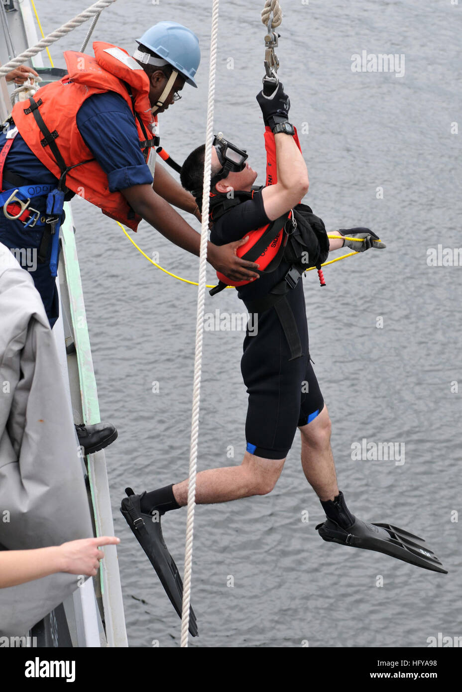 Training u s navy boatswains mate 1st class justin stegall hires stock