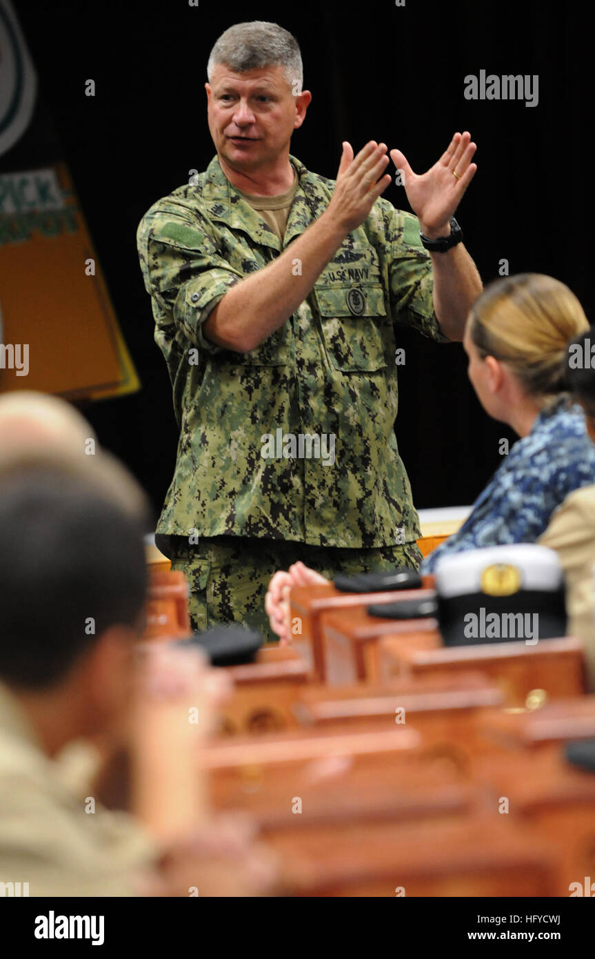 Mcpon chief petty officer of the navy rick west hi-res stock ...