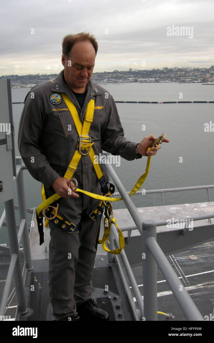 101020N6000H018 SAN DIEGO (Oct. 20, 2010) Rear Adm. John N