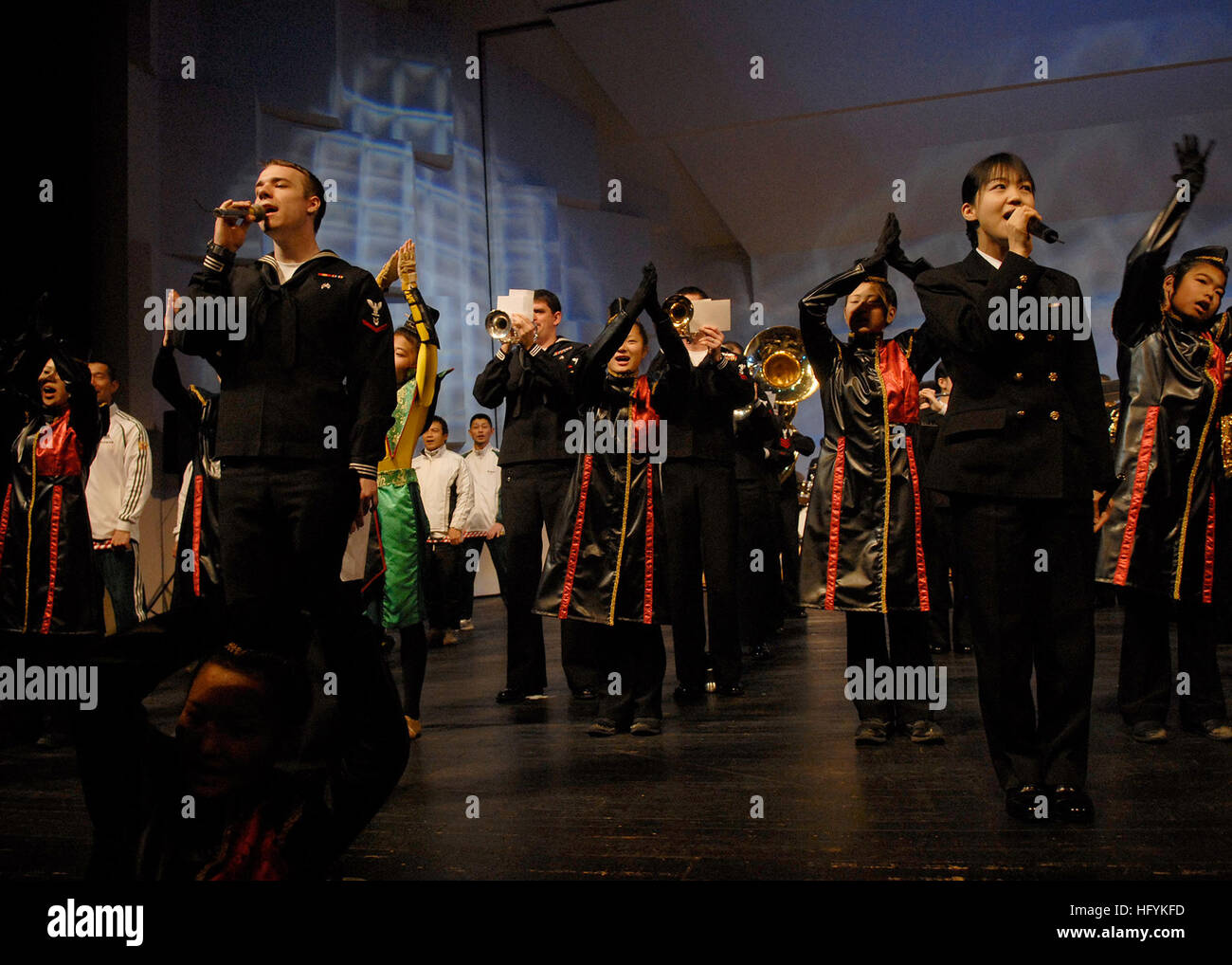 U S Navy Musician 3rd Class Gabriel Brown Hi Res Stock Photography And Images Alamy