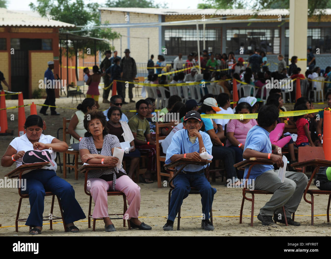 110503-N-NY820-217 PAITA, Peru (May 3, 2011) Patients await a variety of examinations, including optometry, dental, pediatrics and general medicine during a medical community service event in support of Continuing Promise 2011. Continuing Promise is a five-month humanitarian assistance mission to the Caribbean, Central and South America. (U.S. Navy photo by Mass Communication Specialist 2nd Class Eric C. Tretter/Released) US Navy 110503-N-NY820-217 Patients await a variety of examinations, including optometry, dental, pediatrics and general medicine during a medical Stock Photo