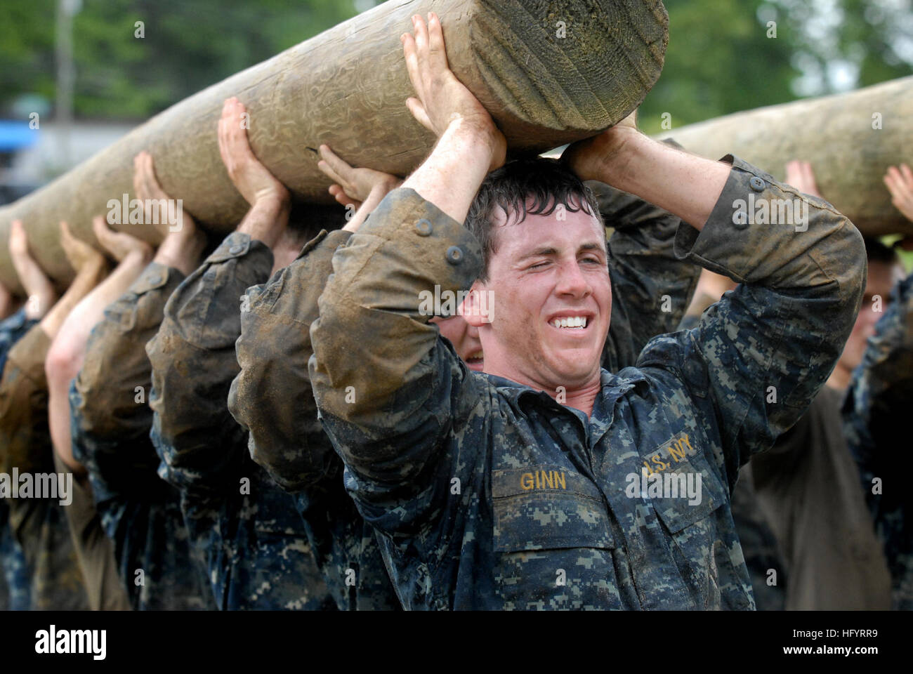 Log physical training log pt hires stock photography and images Alamy