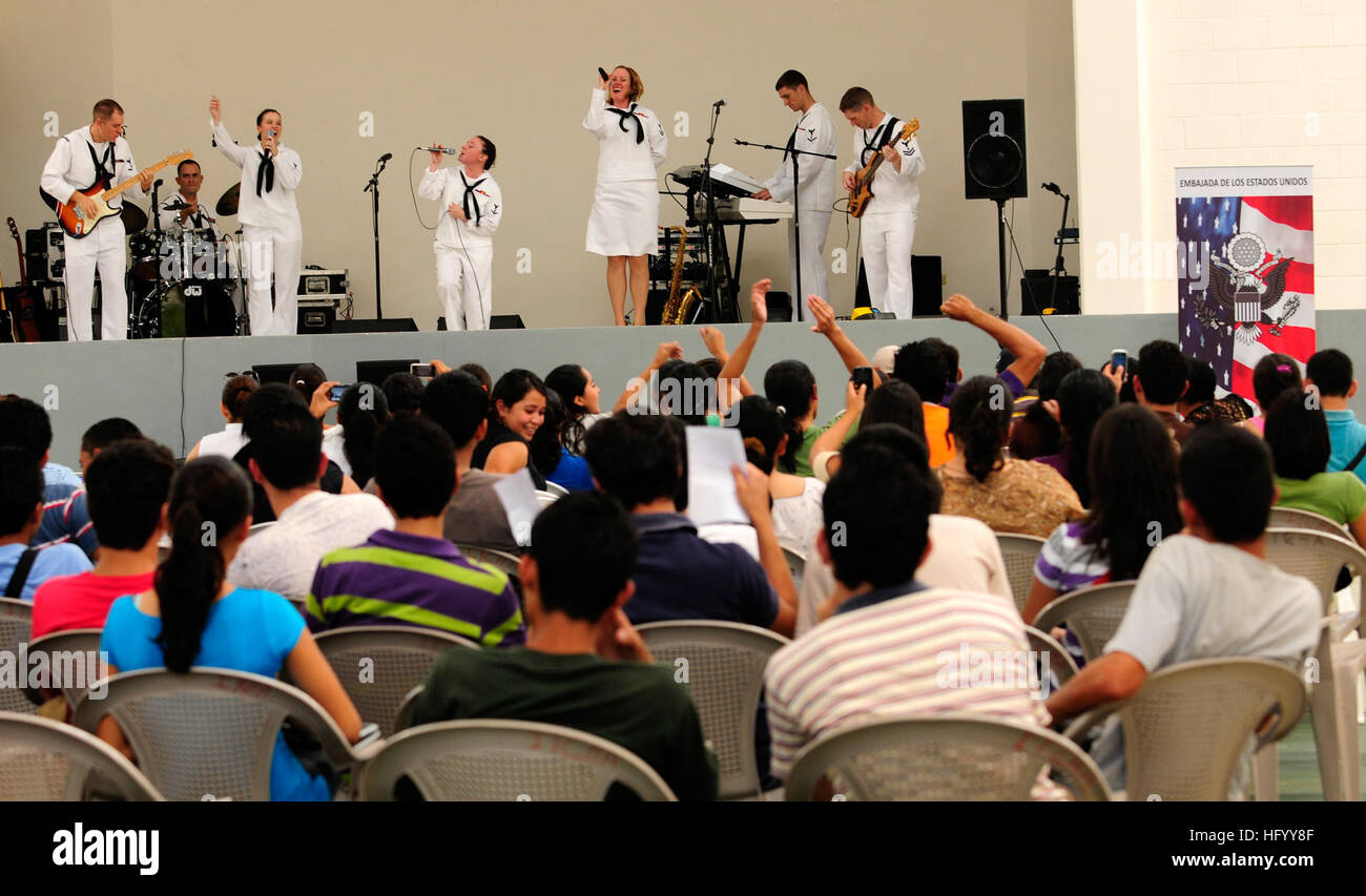 110721-N-EP471-005 CHALATENANGO, El Salvador (July 21, 2011) The U.S. Fleet Forces Band performs at the La Construccion del Nuevo Instituto Tecnologico de Chalatenango during a Continuing Promise 2011 community service event. Continuing Promise is a five-month humanitarian assistance mission to the Caribbean, Central and South America. (U.S. Navy photo by Mass Communication Specialist 1st Class Kim Williams/Released) US Navy 110721-N-EP471-005 The U.S. Fleet Forces Band performs at the La Construccion del Nuevo Instituto Tecnologico de Chalatenango during a Cont Stock Photo