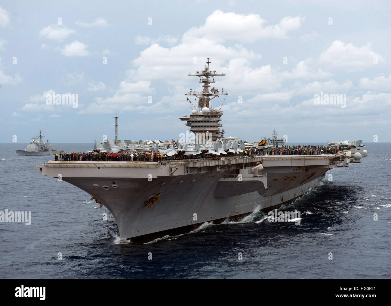 USS Carl Vinson, USS Bunker Hill, and USS Halsey transited in formation ...
