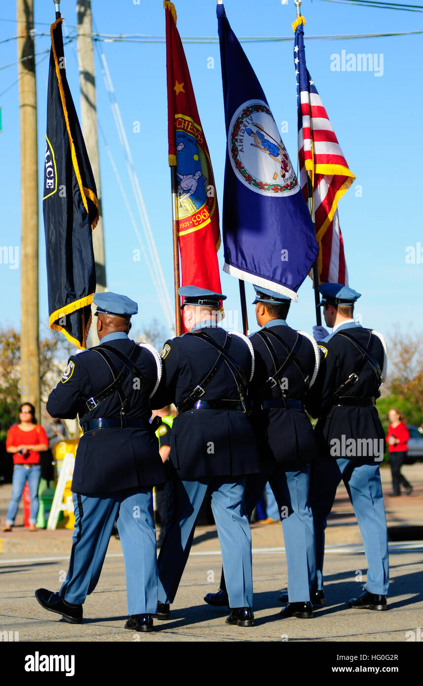 Is there mail and banking on veterans day