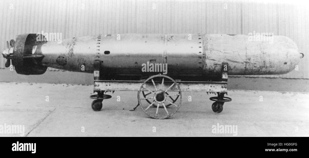 Mark XIII Mod. 6 Aircraft Torpedo at the Newport Torpedo Station, Rhode Island, circa the mid-1940s. This modification of the Mark XIII was fitted with a shroud ring around its tail fins.  Copied from an original negative held by the Naval Underwater Systems Center, Newport, R.I.  U.S. Naval History and Heritage Command Photograph. US Navy Mark 13 Model 6 aircraft torpedo in the 1940s Stock Photo