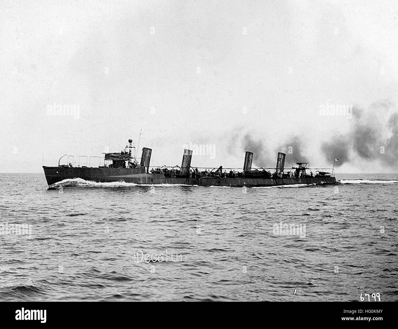 Uss Decatur Sunset USS Decatur (DD-5 Stock Photo - Alamy