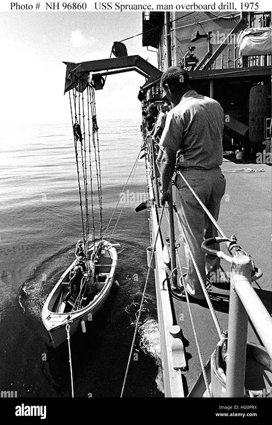 Whaleboat Spruance NHHC h96860 Stock Photo Alamy