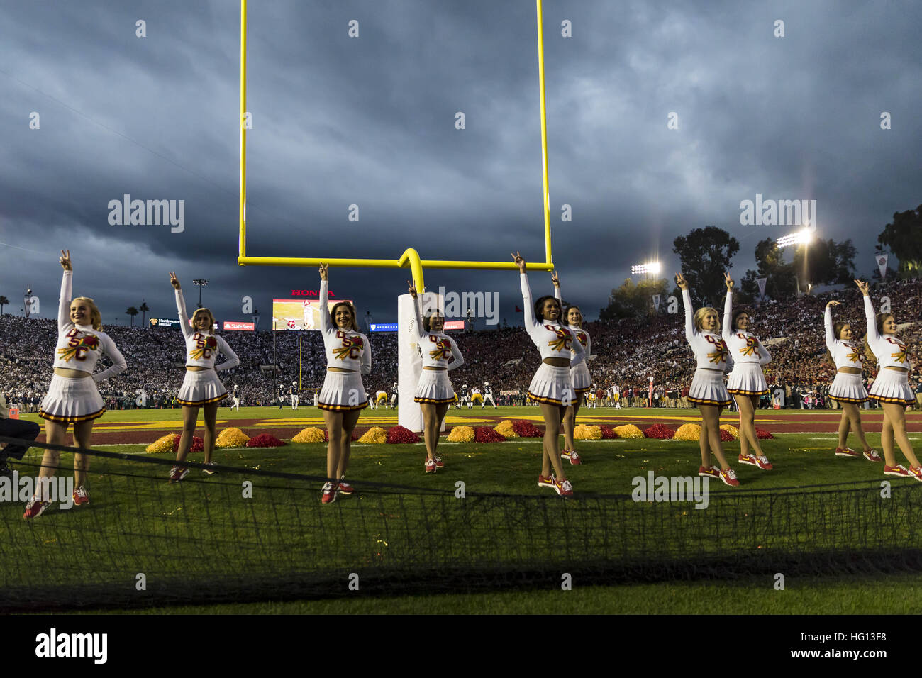 California, USA. 2nd Jan, 2017.  USC cheerleaders pump up the crowd in the second half during the Rose Bowl Game between Penn State Nittany Lions and University of Southern California Trojans at Rose Bowl Stadium in Pasadena, California. USC won 52-49. © Scott Taetsch/ZUMA Wire/Alamy Live News Stock Photo