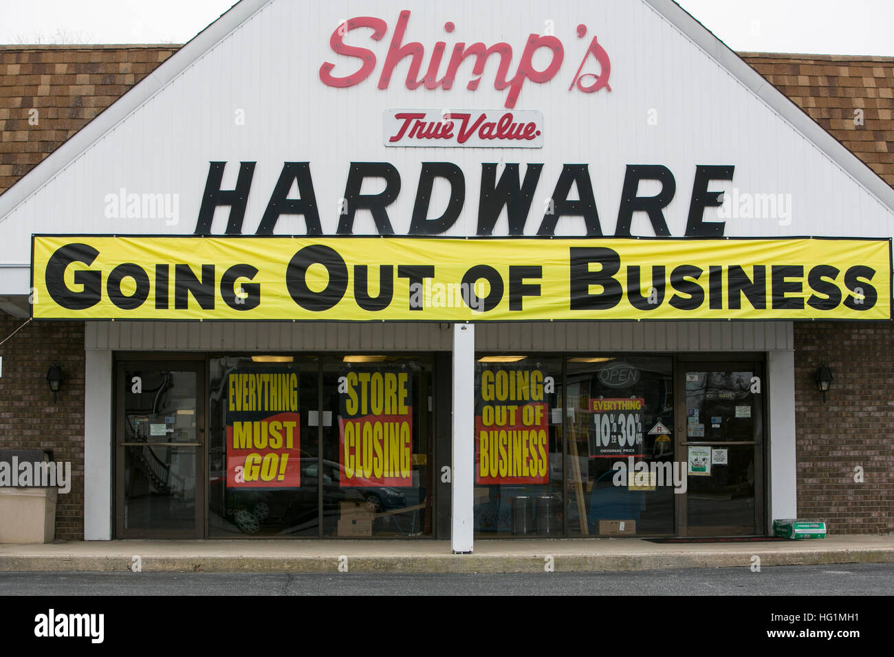 Going Out of Business signs on a True Value hardware retail store in