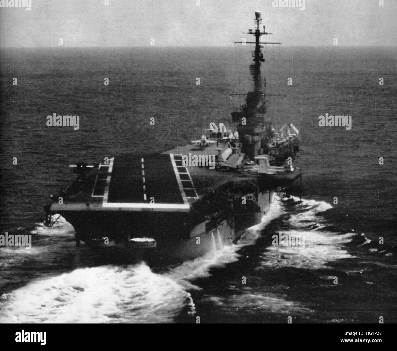 USS Randolph (CVA-15) stern view c1959 Stock Photo - Alamy