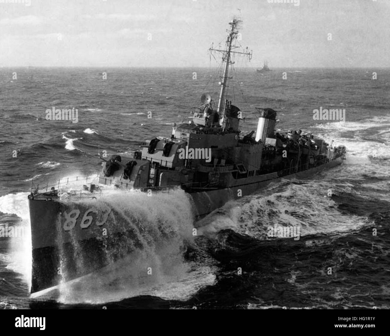 USS Steinaker (DD-863) in the North Atlantic 1951 Stock Photo - Alamy