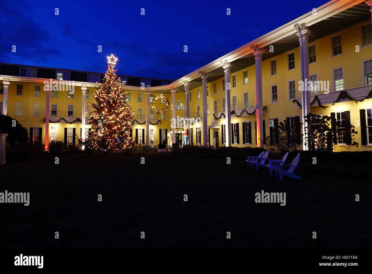 Congress Hall Christmas 2024 Idelle Marnia
