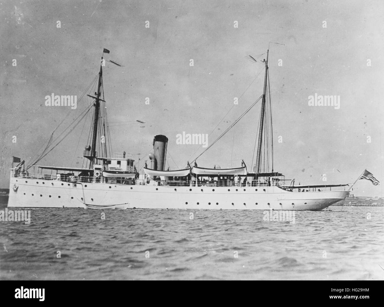 USCGC Tampa (Coast Guard Cutter, 1912) photographed in harbor, prior to World War I. Completed in 1912 as the U.S. Revenue Cutter Miami, this ship was renamed Tampa in February 1916. On 26 September 1918, while operating in the English Channel, she was torpedoed and sunk by the German Submarine UB-91. All 131 persons on board Tampa were lost with her, the largest loss of life on any U.S. combat vessel during the First World War. U.S. Naval History and Heritage Command Photograph. USCGC Tampa (ex Miami) Stock Photo