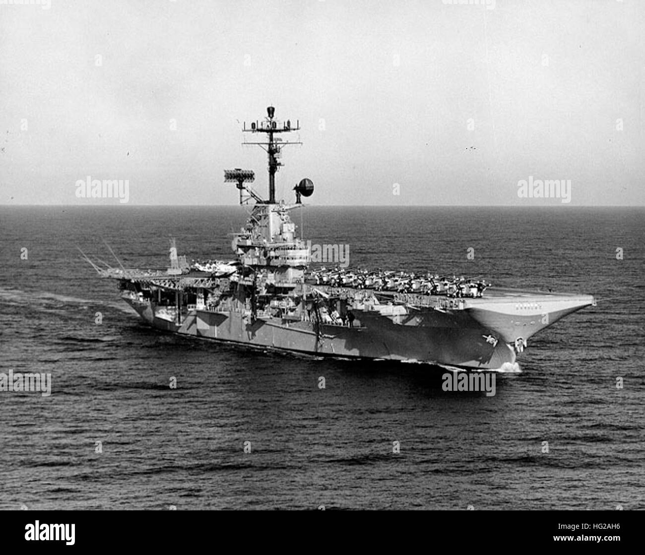 Aircraft carrier uss essex Black and White Stock Photos & Images - Alamy