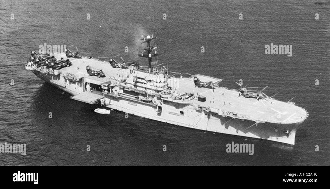 USS Guadalcanal (LPH-7) Underway Off Beirut In May 1983 Stock Photo - Alamy - Foto 8