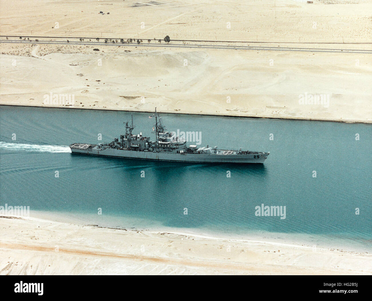 USS Bainbridge (CGN25) Underway in the Suez Canal on 27 February 1992