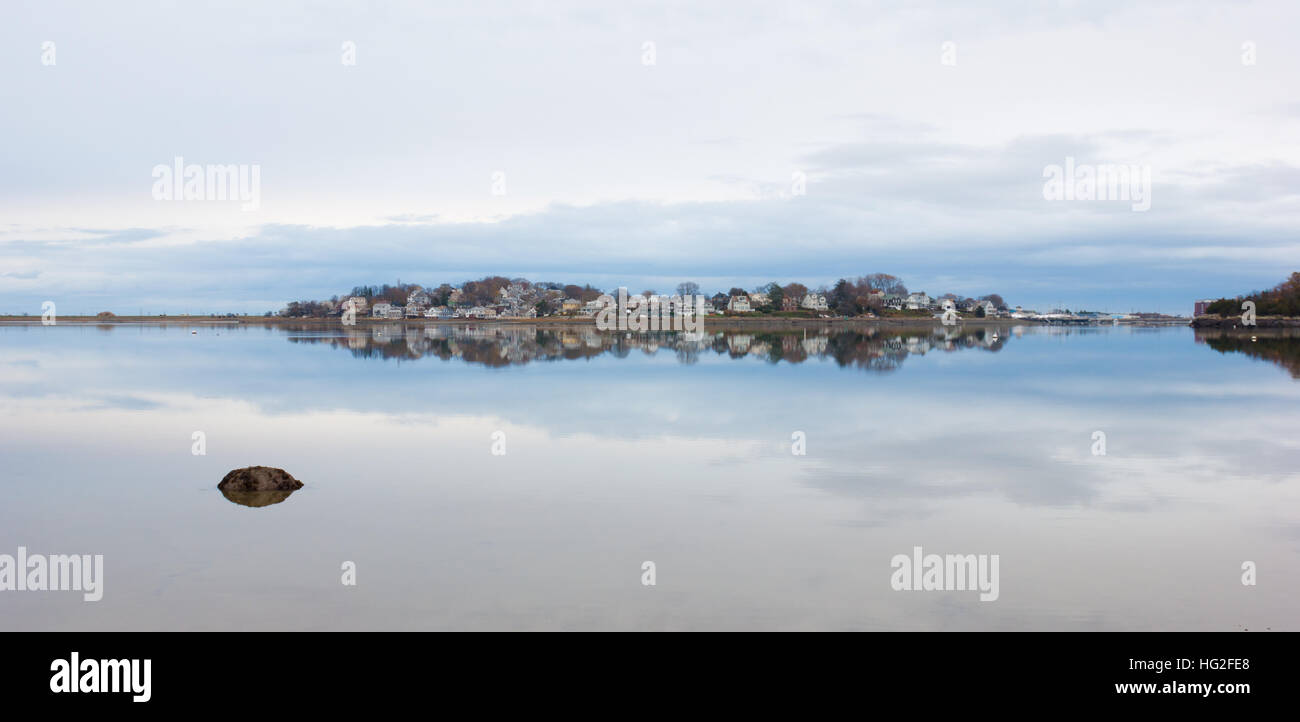 Hull waterfront homes viewed from the shore of the World's End park Stock Photo Alamy
