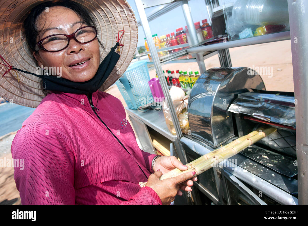 Sugar cane juice vendor Duong Dong Phu Quoc island Vietnam Stock Photo