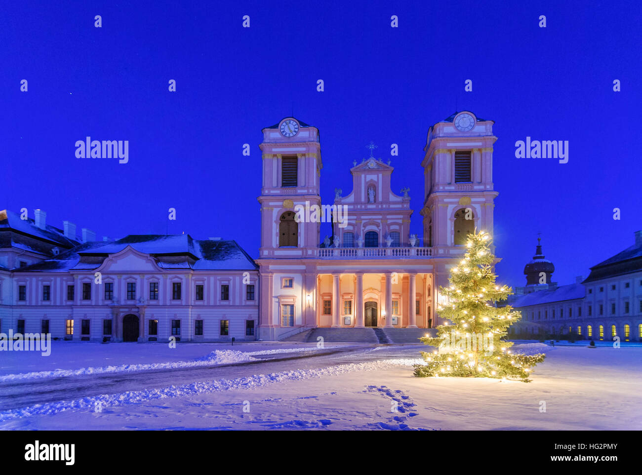 Furth bei Göttweig: Monastery Göttweig in Advent, Christmas tree, Wachau, Niederösterreich, Lower Austria, Austria Stock Photo
