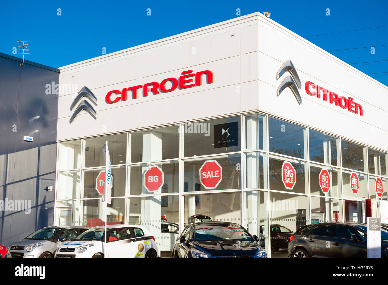 Citroen car dealership UK Stock Photo Alamy