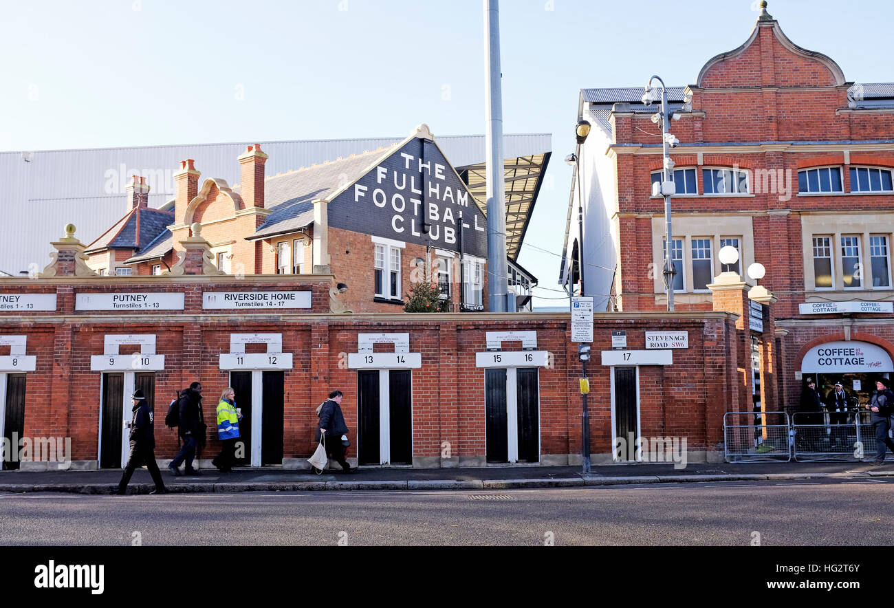 Fulham fc london hi-res stock photography and images - Page 13 - Alamy