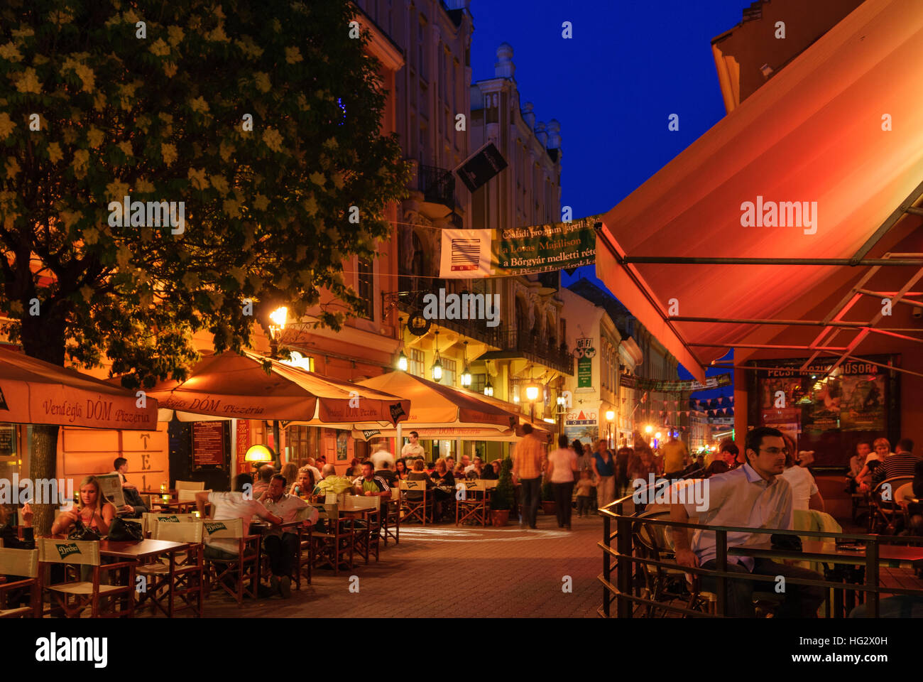 Pecs (Fünfkirchen): Pedestrian zone Kiraly utca, , Baranya, Hungary Stock  Photo - Alamy