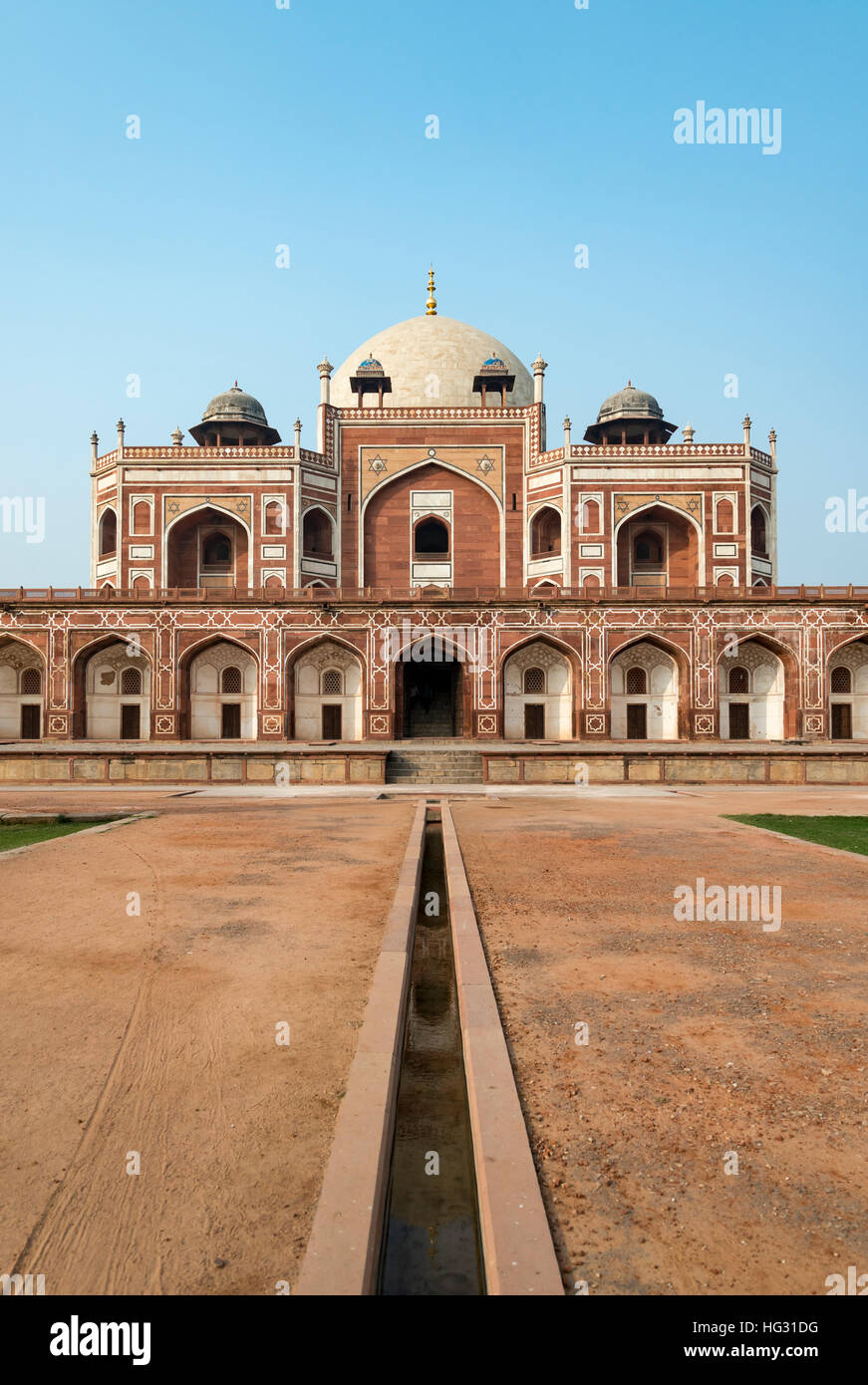Humayuns tomb new delhi india hi-res stock photography and images - Alamy