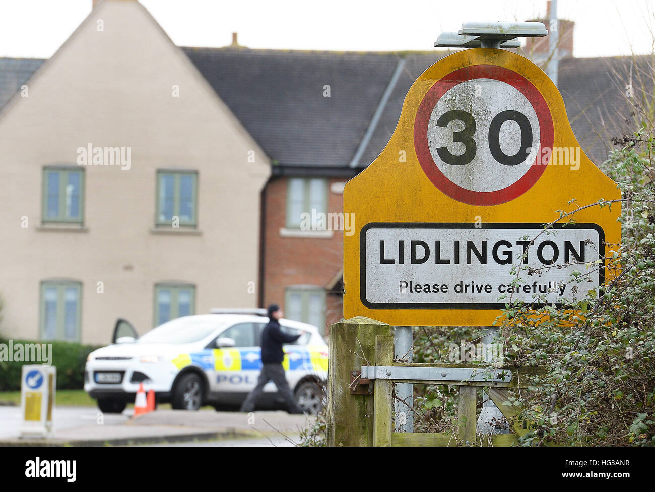 Edinburgh motorist hospitalised after Easter Road smash leaves car on roof - Edinburgh Live