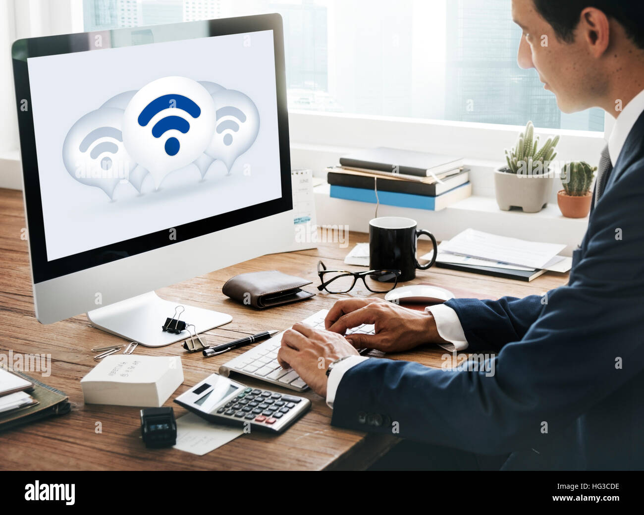 Professional wireless technology hi-res stock photography and images ...