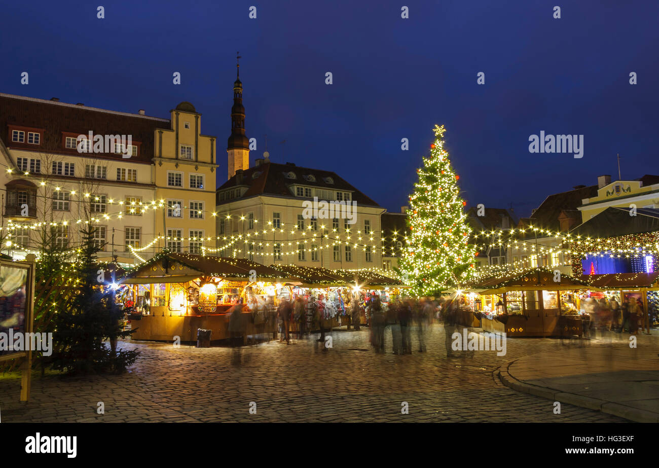 Christmas market in the old town of Tallinn, Estonia Stock Photo