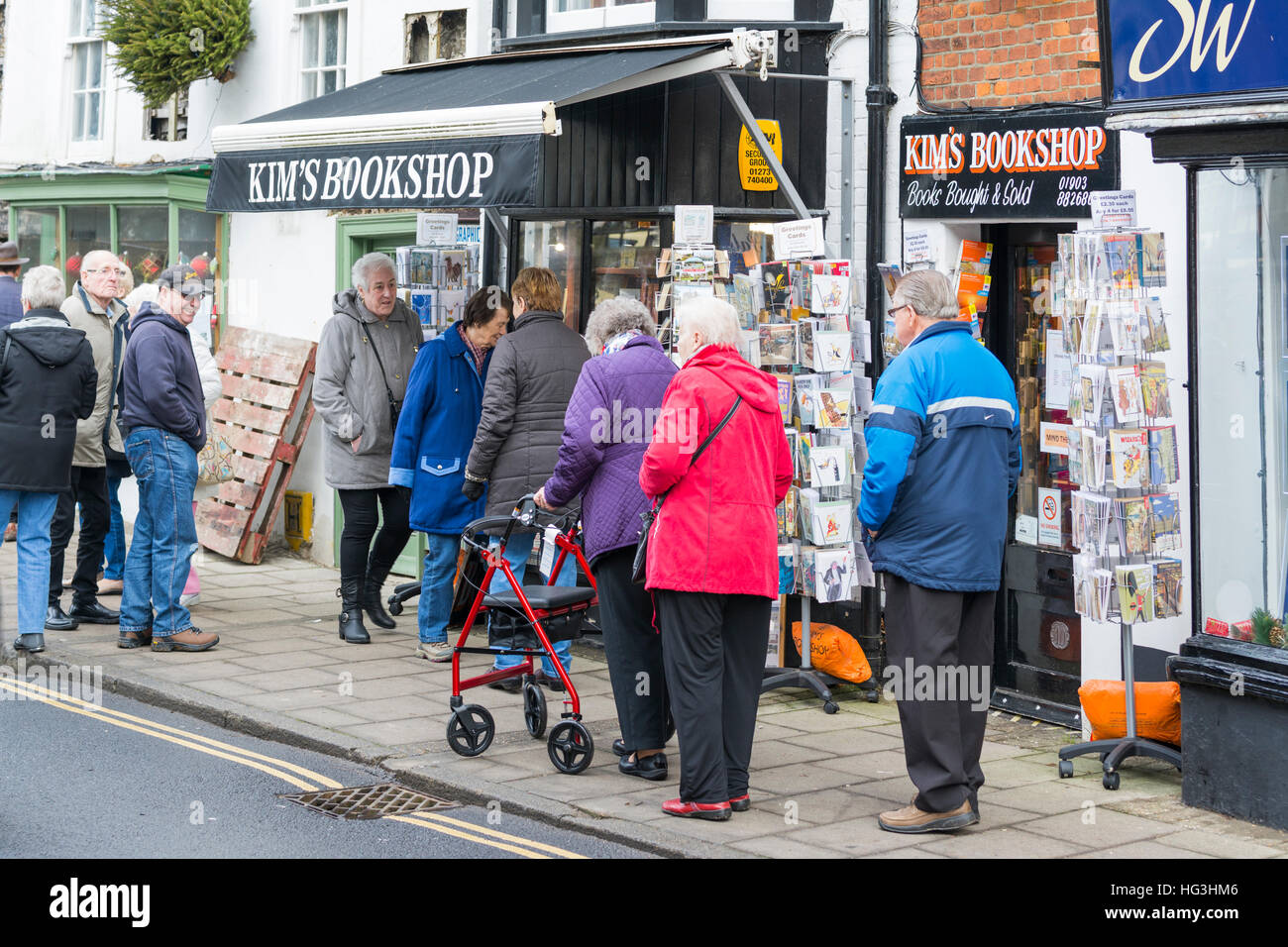 Small town shops hi res stock photography and images Alamy