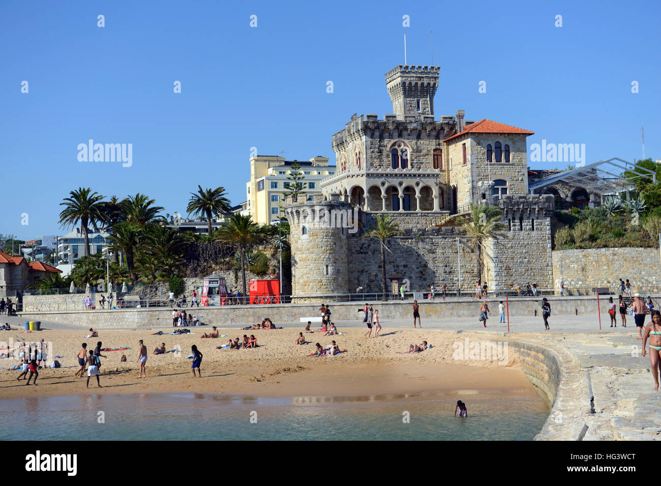 Estoril Beach High Resolution Stock Photography And Images Alamy