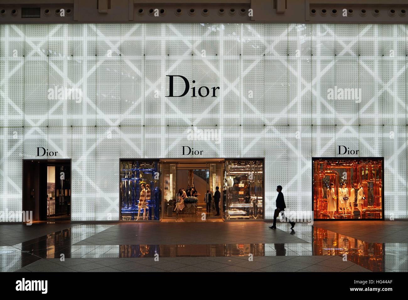 Taiwan: Dior boutique at 'Taipei 101 