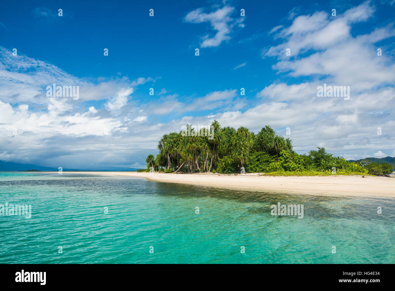 Turquoise water and white sand beach, White Island, Buka, Bougainville, Papua New Guinea, Pacific Stock Photo