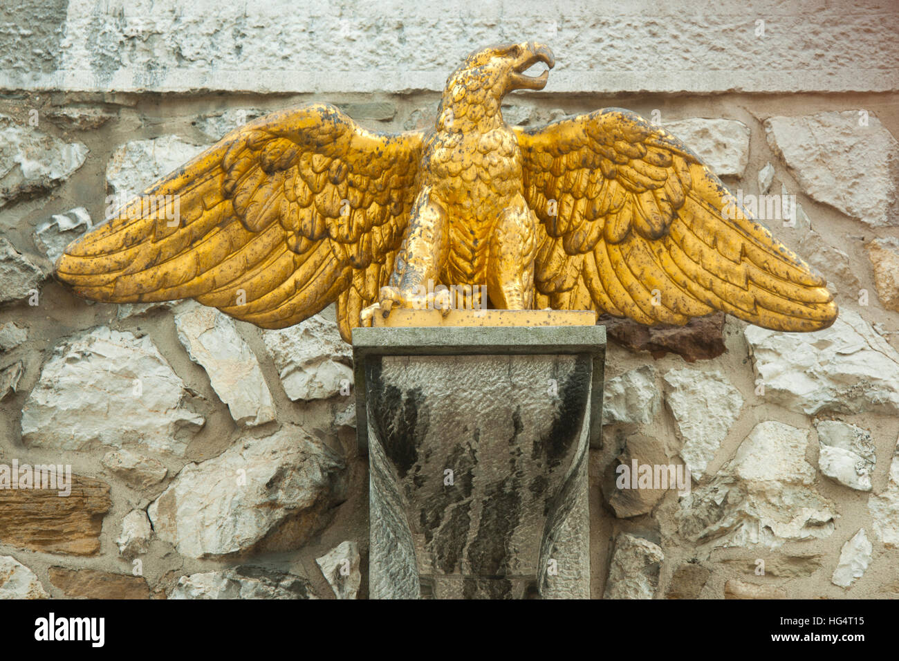 Deutschland, NRW, Städteregion Aachen, Stolberg, Burgstrasse, Adler-Apotheke.  Das Gebäude wurde im 16. Jahrhundert als Herrenhaus eines Kupferhofes er  Stock Photo - Alamy