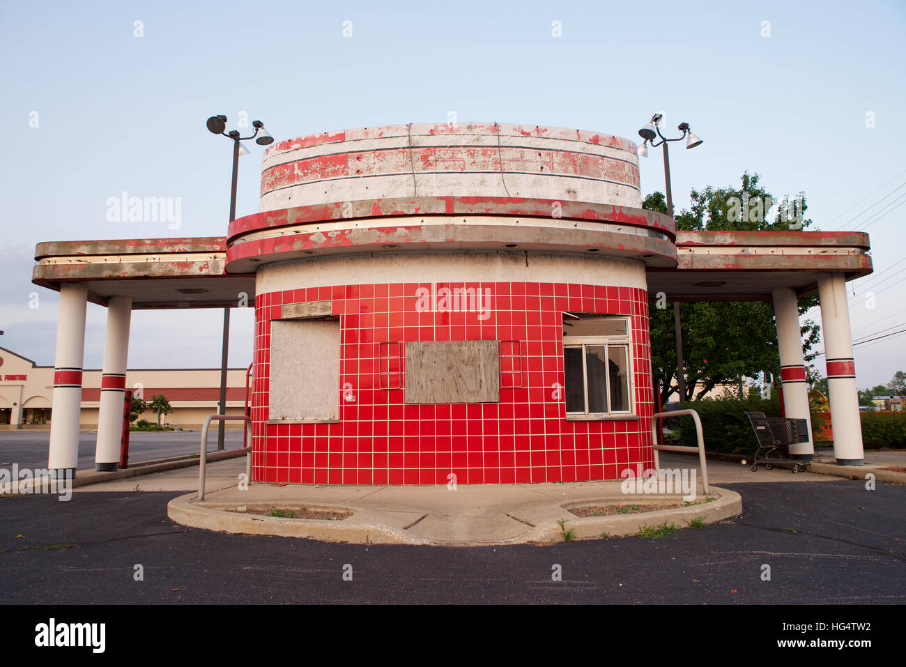 Old classic drivethru off Mannheim Road, Stone Park, Chicago, Illinois
