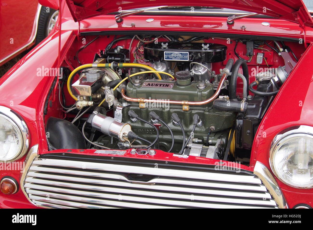 Austin Mini engine Stock Photo - Alamy