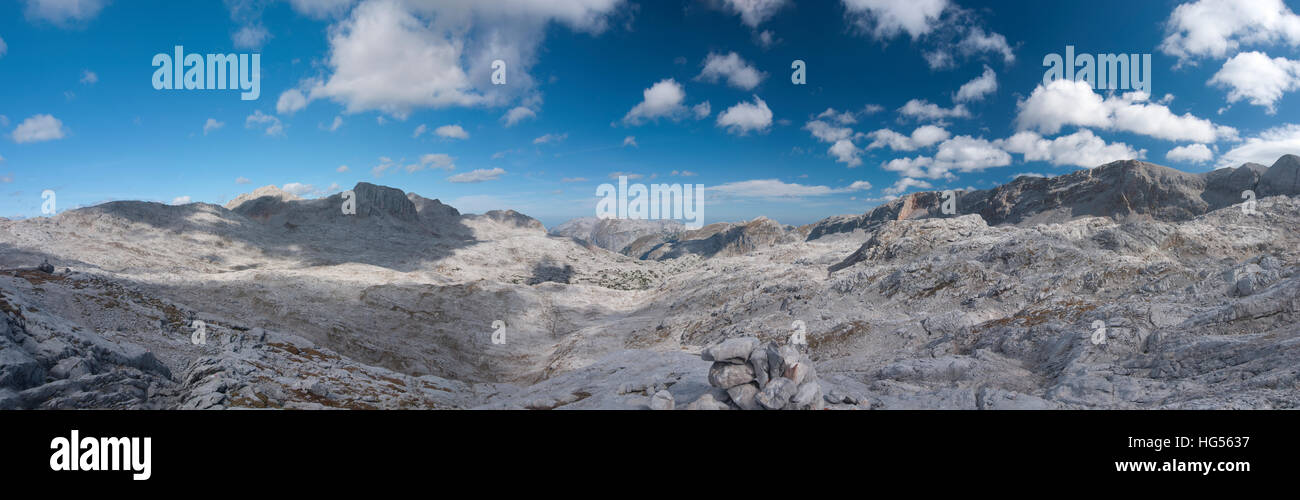 Berchtesgadener Alpen: mountains Steinernes Meer, Tennengau, Salzburg, Austria Stock Photo