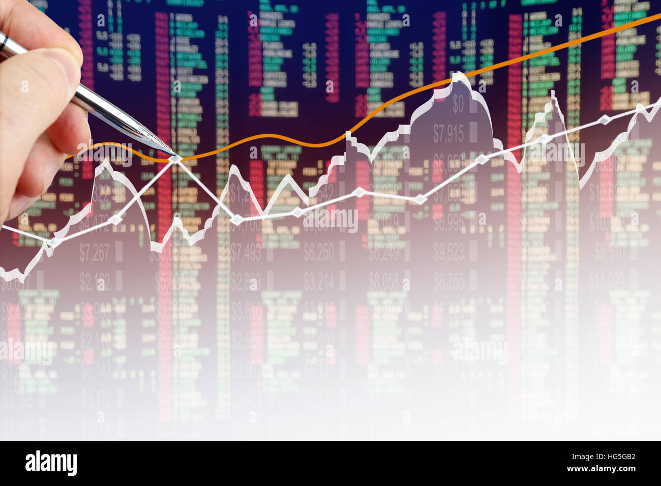 Analyzing graph hi-res stock photography and images - Alamy