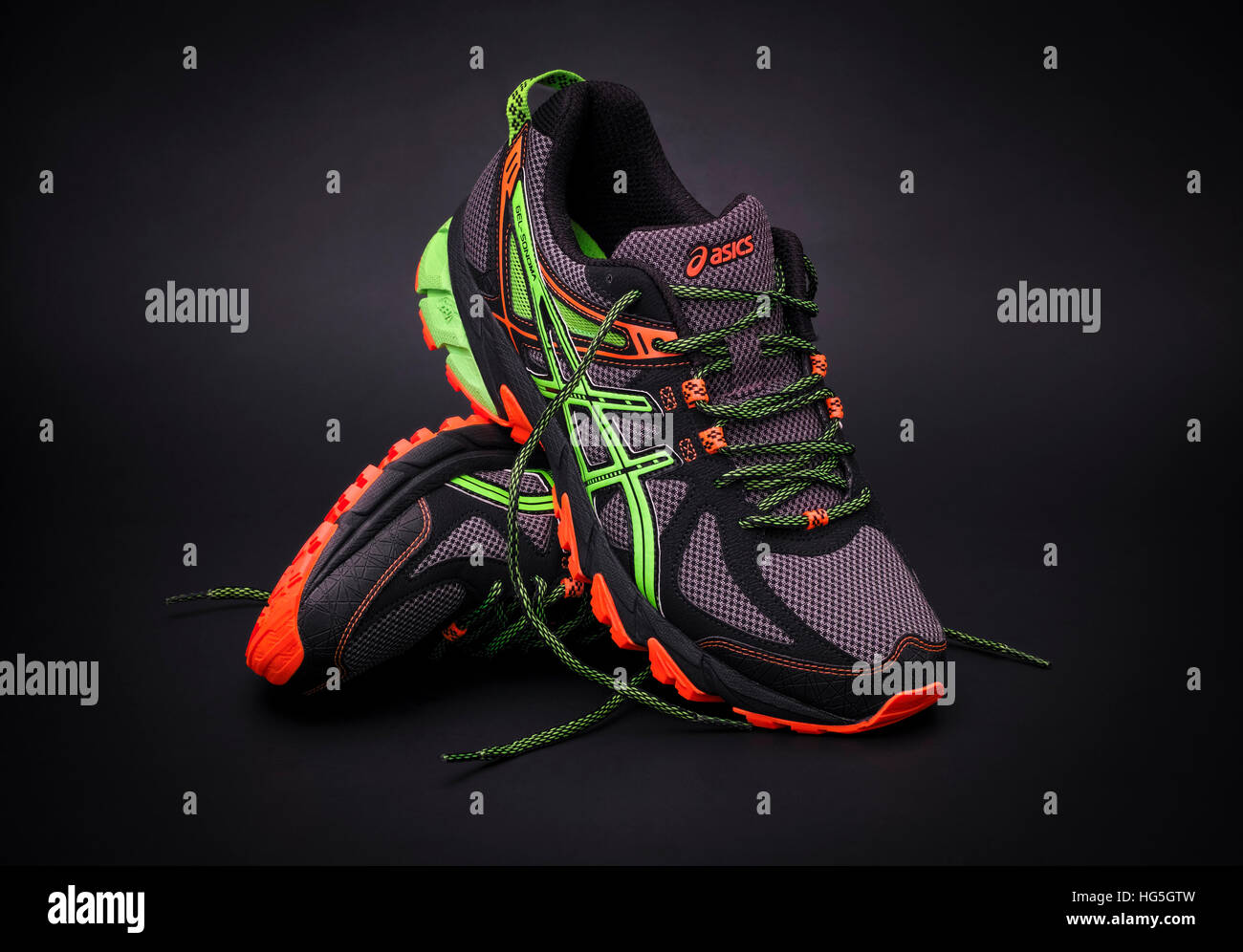 Asics hi-res stock photography and images - Alamy