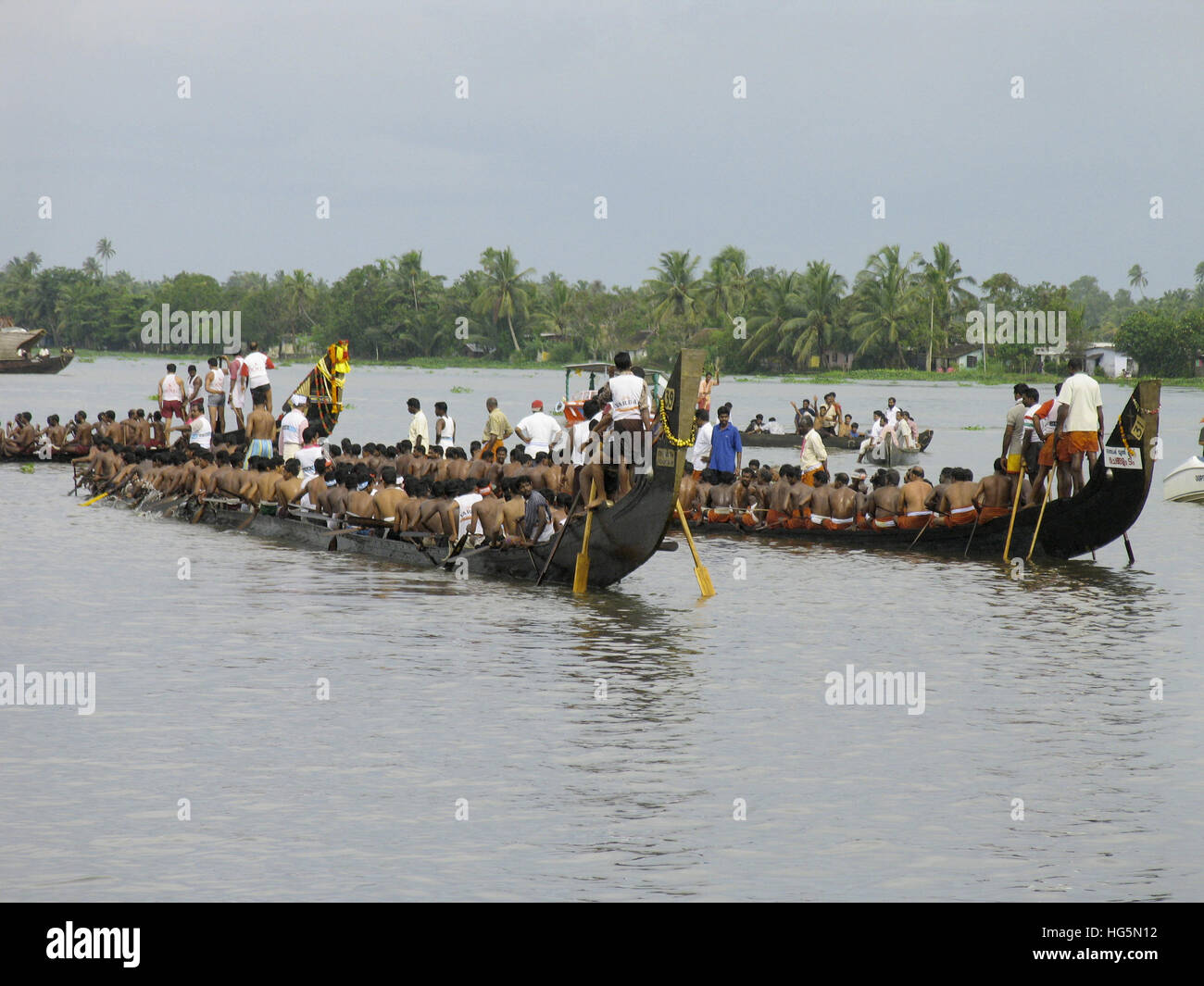 Vallamkali, the traditional snake boat race is the highlight of the Onam festival. Punnamada lake, Alappuzha, Kerala. August- September Stock Photo