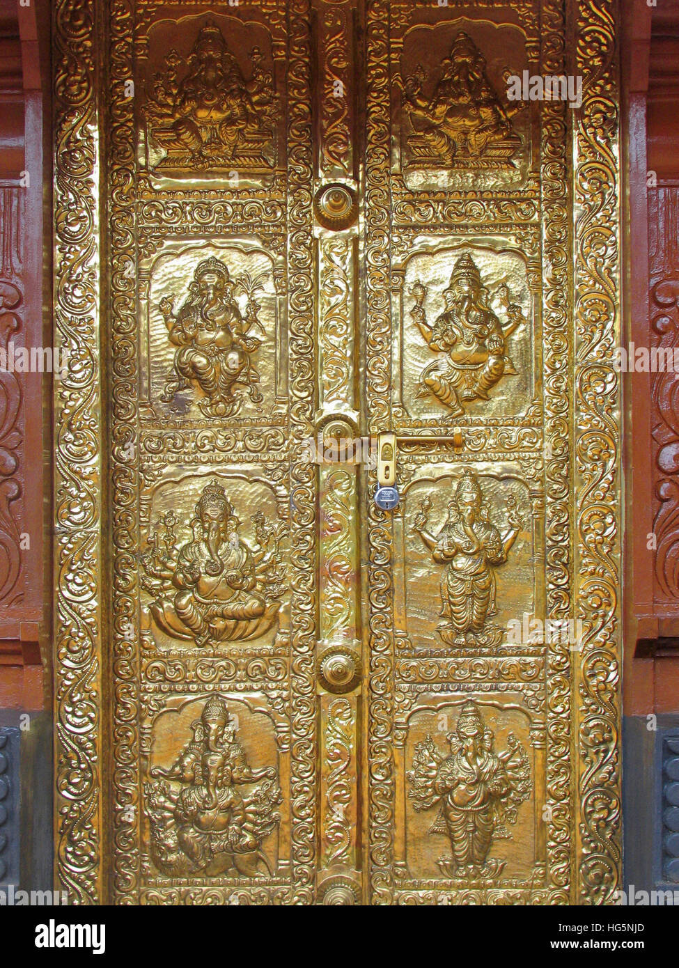 Kerala temple door hi-res stock photography and images - Alamy