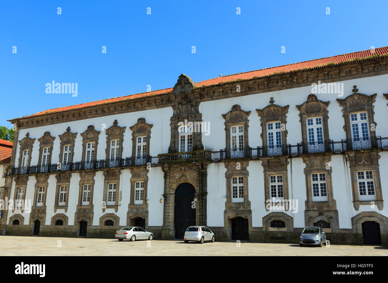 Episcopal palace porto hi-res stock photography and images - Alamy