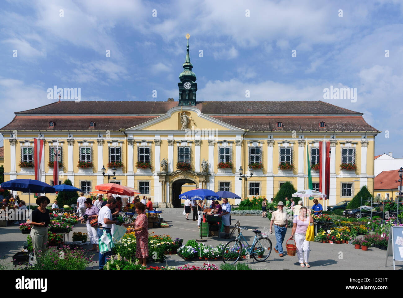 Stockerau: Town Hall, Donau, Niederösterreich, Lower Austria, Austria Stock Photo